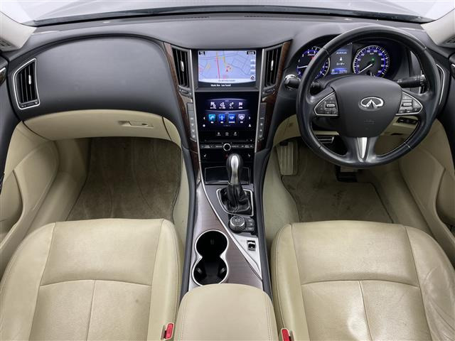 スカイライン3.5 ハイブリッド GT タイプP