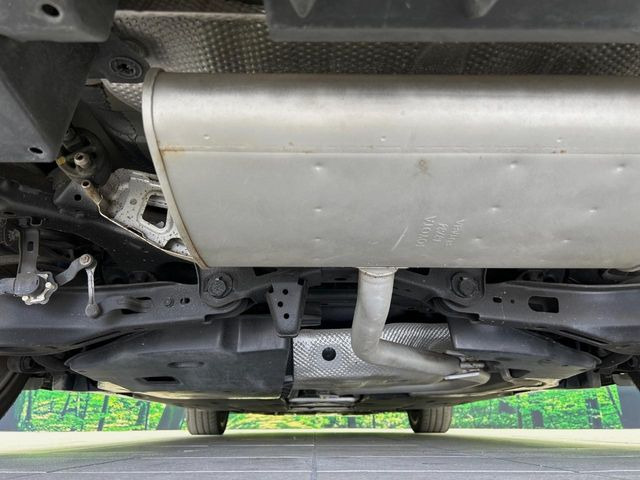 下回りがきれいなうちに、防錆加工の施工がオススメ。降雪地域はもちろん、沿岸部にお住いの方や、趣味でマリン・ウィンタースポーツをされる方にご好評いただいております。