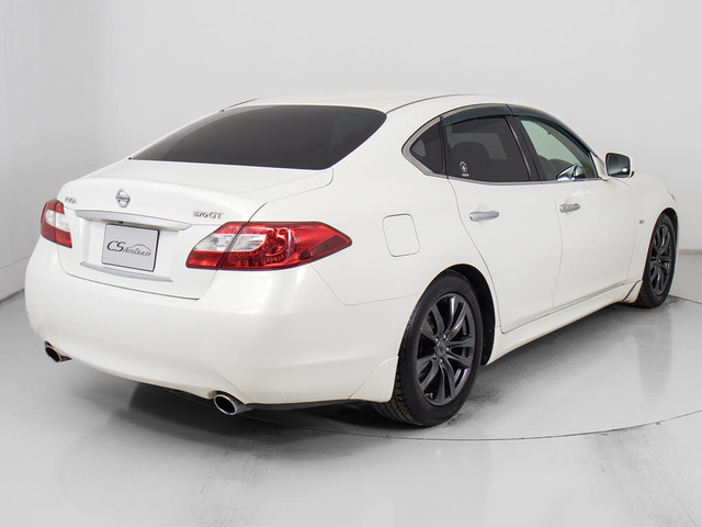 ���I�ȃ��A�r���[�Ō�����܂��B�����ȘȂ܂��͍����ԂȂ�ł͂ł��B