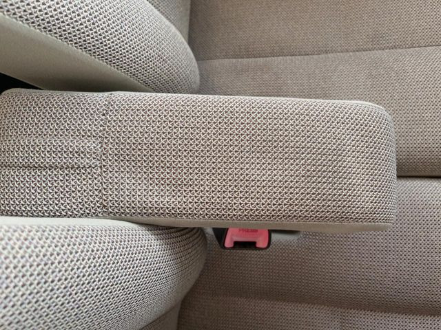 �y�A�[�����X�g�z�^�]���̐g�̂̕��S���y�����Ă����A�[�����X�g�𑕔���