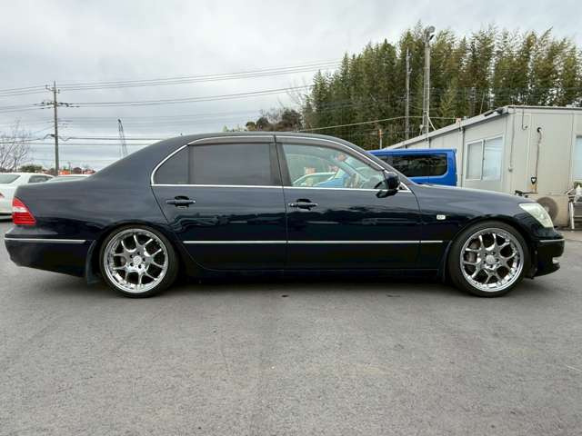 ���X�݌ɂ͊O���A�����N���[�j���O��ɓW�����A�����Ď��̏C�����̗L���A���[�^�[��������̗L������O�ҋ@�ւɂ�錟����S����{���Ă���܂��B�Ԍ��A�����A����h�������ЂőΉ��ł��܂��̂ł����S���������B