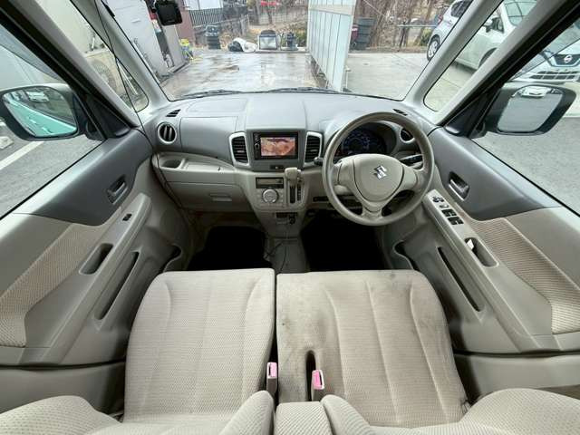 �C�ɂȂ邨�Ԃ�����܂�����E�̓d�b�ԍ����璼�ڂ��X�ɂ��₢���킹���������B�x�����@����ԗ����A��Ԃ܂łȂ�ł������������Ē����܂��B�X�^�b�t�ꓯ���A�����҂����Ă���܂��B