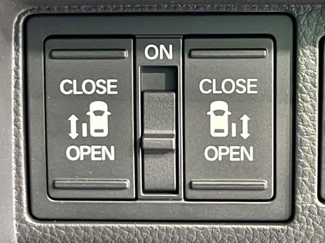 �y�����p���[�X���C�h�h�A�z�X�}�[�g�L�[��^�]�Ȃ̃X�C�b�`�Ō�ȗ����X���C�h�h�A�̊J���\���d��������͂����ăh�A���J����K�v�������A�����Ȃ��q�l�ł��ȒP�ɊJ���߂ł����K�ł���