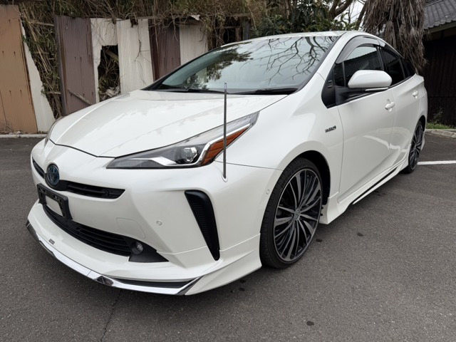 プリウス1.8 A プレミアム