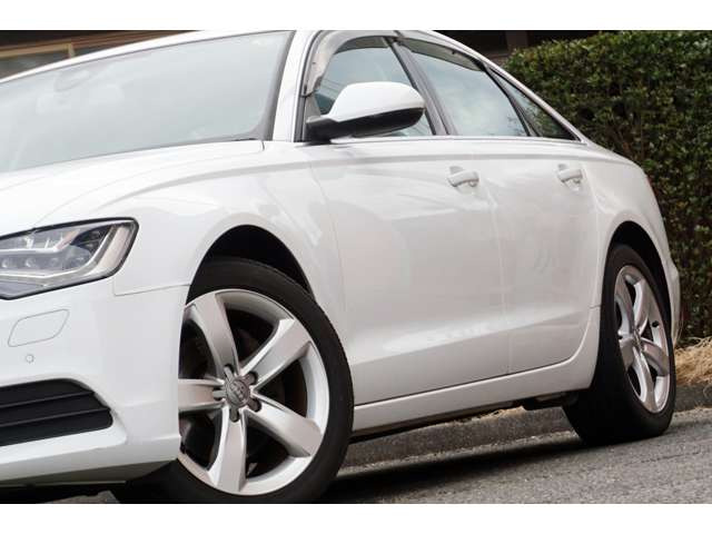 A62.8 FSI クワトロ 4WD