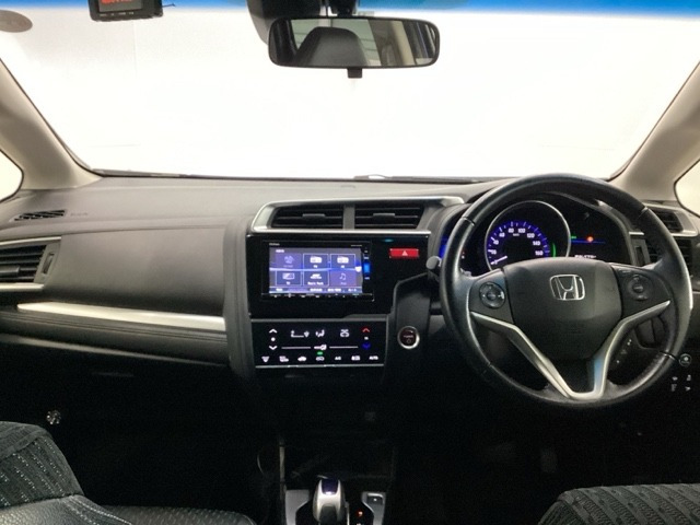 フィット1.5 ハイブリッド Lパッケージ