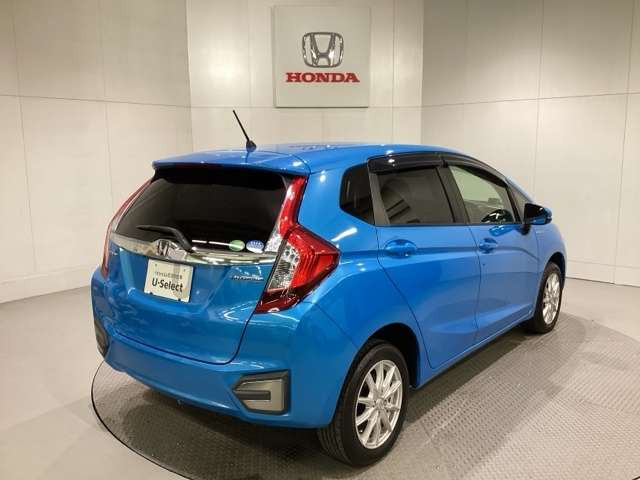 フィット1.5 ハイブリッド Lパッケージ 4WD