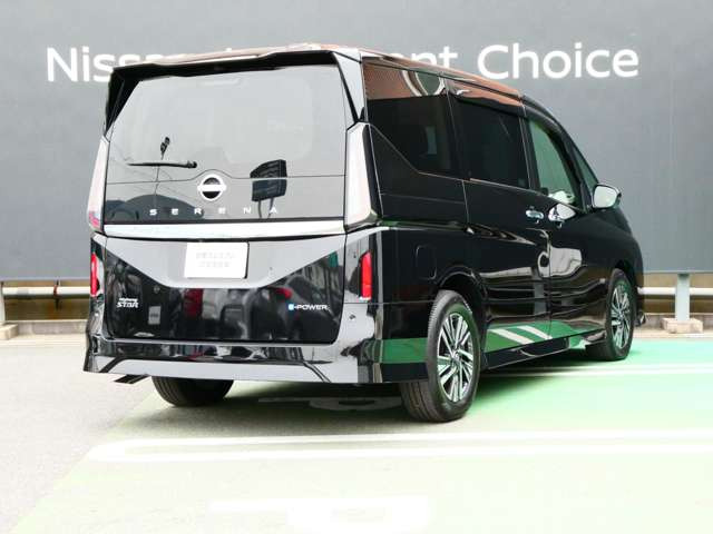 セレナ1.4 e-POWER ハイウェイスターV