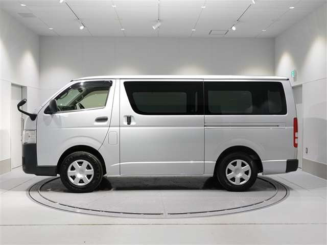 ハイエースバン2.0 DX ロング