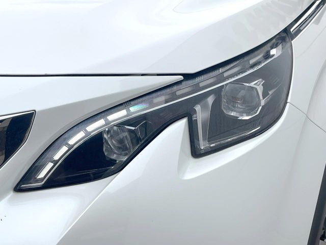 ��LED�w�b�h���C�g:��ԑ��s�����ǍD�Ȏ��E���m�ۂ����S���ĉ^�]�ł��鍂�P�xLED�w�b�h���C�g�𑕔�!�_�����x�������A����d�͂��}�����Ă��܂��B