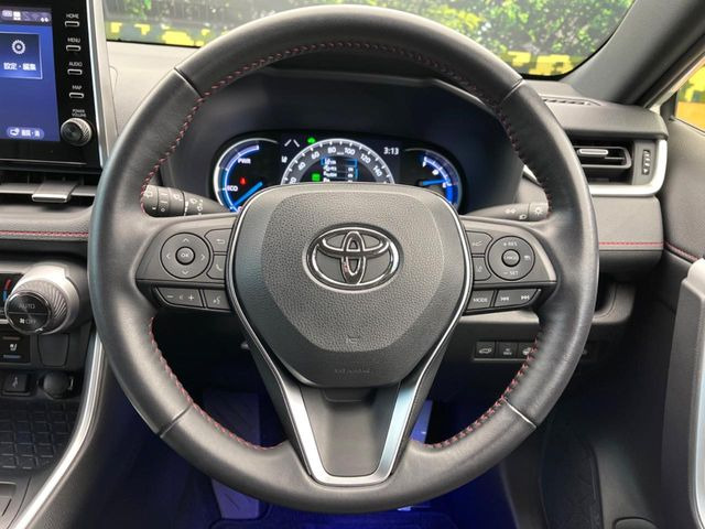 �y�����v�����X�e�A�����O�z�㎿�Ȋv���g�p���邱�ƂŁA��ɂ����������݂ƂĂ��^�]���₷���n���h���ł���