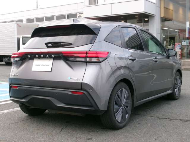 ノート1.2 X FOUR 4WD