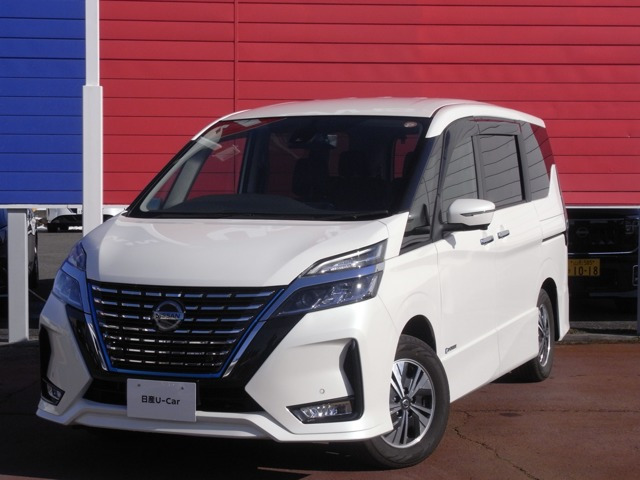 セレナ1.2 e-POWER ハイウェイスターV