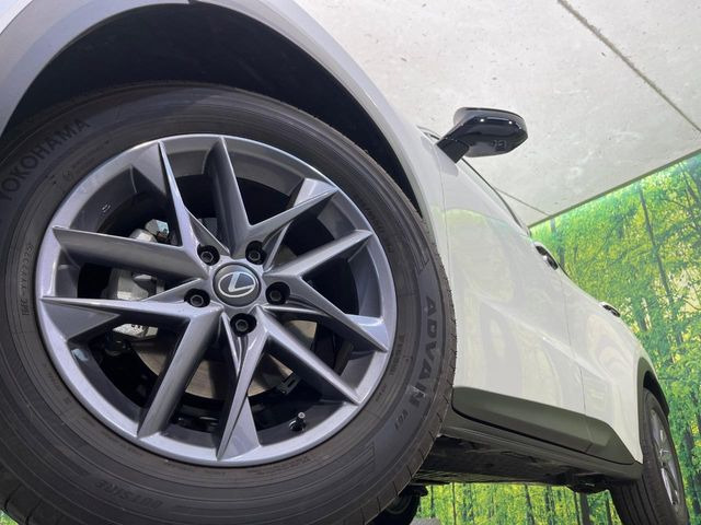 �y�O���[�h��p����17�C���`�A���~�z�C�[���z�f�U�C�����̍��������A���~�z�C�[���𑕒����Ă���܂��B�e��ЊO�A���~�z�C�[����A�X�^�b�h���X�^�C�����戵�����Ă���܂��B���񂲑��k����������