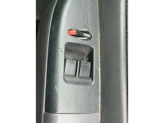 �C�ɂȂ邨�Ԃ�����܂�����E�̓d�b�ԍ����璼�ڂ��X�ɂ��₢���킹���������B�x�����@����ԗ����A��Ԃ܂łȂ�ł������������Ē����܂��B�X�^�b�t�ꓯ���A�����҂����Ă���܂��B