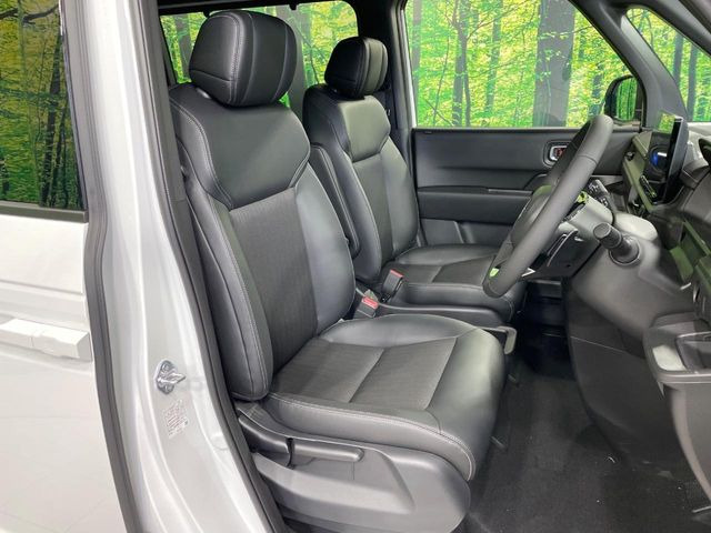 �y�n�[�t���U�[�V�[�g�z�������ƍ���S�n�𗼗������l�C�̃V�[�g���w�ʁE���ʂ̃t�@�u���b�N�f�ނ́A�ʋC���̗ǂ��⊊��ɂ����ɗD��Ă��܂��B�C���╞���ɍ��E���ꂸ���K�ɂ���肢�������܂��B