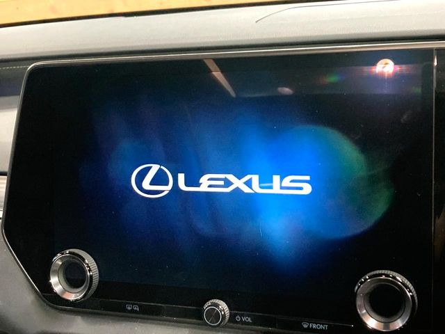 �y����14�^�i�r�z�l�C�̏����i�r�𑕔����Ă���܂��B�i�r�̎g���₷���͂������A�I�[�f�B�I�@�\���[��!�L�����v�◷�s�͂������A�ʋ΂┃�����ȂǕ��i�̃h���C�u���y�����Ȃ�͂���