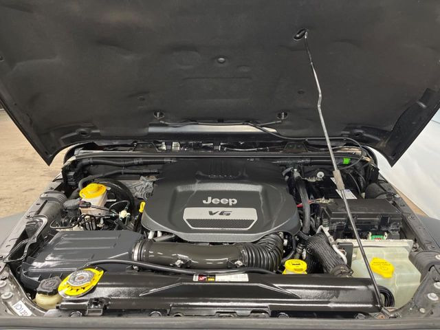 �����X�ł́A�e���[�J�[�̐�p�f�f�e�X�^�[�𓱓��B���Ǝ��i�����e�N�j�J���X�^�b�t���풓���Ă���܂��̂ŁA������̍ۂɂ����S���Ă����p���������܂��B