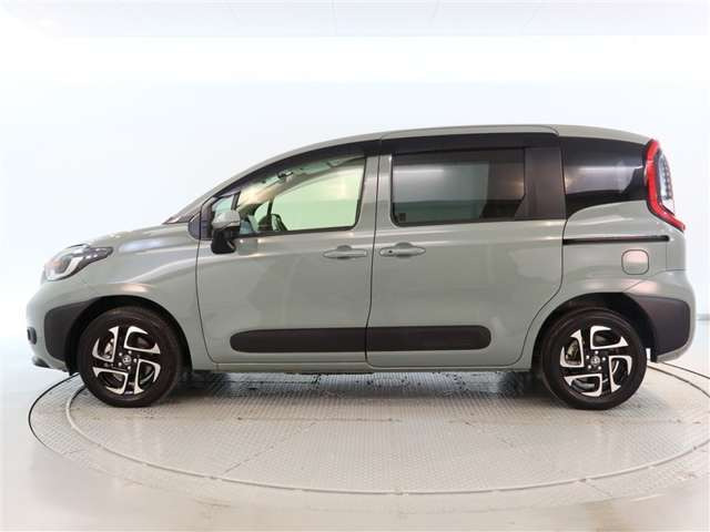 シエンタハイブリッド 1.5 Z E-Four 4WD