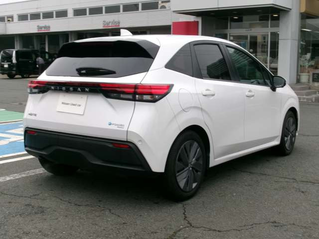 ノート1.2 X FOUR 4WD