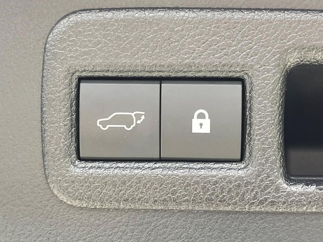 �y�p���[�o�b�N�h�A�z�X�}�[�g�L�[��^�]�Ȃ̃{�^�������������Ń��A�Q�[�g�������ŊJ���܂�!�ו��������Ă��鎞��A�����ʒu�ɂ���o�b�N�h�A��߂�ۂɕ֗��ȋ@�\�ł���