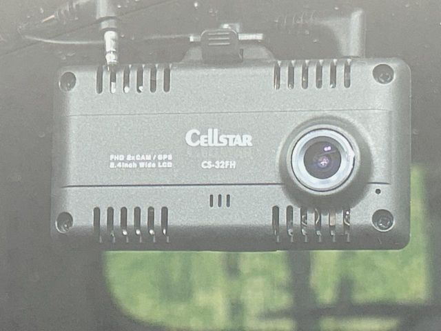 �y�h���C�u���R�[�_�[�z�h���C�u���R�[�_�[����!���s���͂������A������^�]�⎖�̂ɑ��������ہA�f���ŋL�^���A����̃��X�N�ɔ����܂��B���L�^�pSD�J�[�h�͂��q�l�����g�ł��������������K�v������܂��B