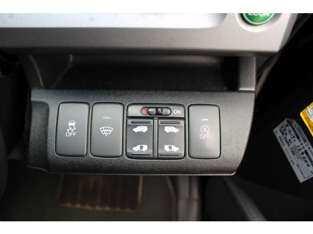 �����p���[�X���C�h�h�A�A�A�C�h�����O�X�g�b�v�A������h�~�@�\�A�f�A�C�T�[