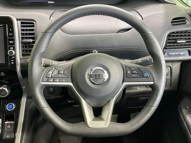 �y�����v�����X�e�A�����O�z�㎿�Ȋv���g�p���邱�ƂŁA��ɂ����������݂ƂĂ��^�]���₷���n���h���ł���