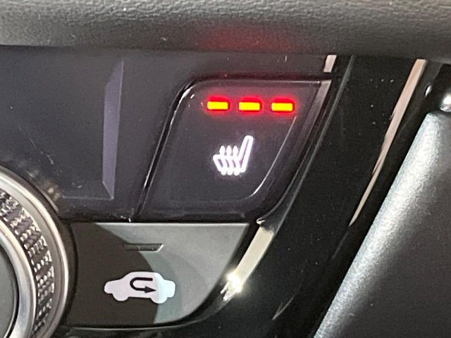 �y�V�[�g�q�[�^�[�z�������ɏd�󂷂�V�[�g�q�[�^�[!�G�A�R����葁�����܂��Ă����̂Ŋ�����̐l�����S�ł��ˁ�G�A�R���̉����͊������邩����A�Ƃ������ɂ����������߂ł��B