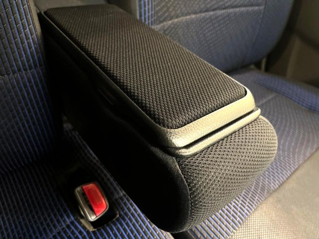 �y�A�[�����X�g�z�^�]���̐g�̂̕��S���y�����Ă����A�[�����X�g�𑕔���