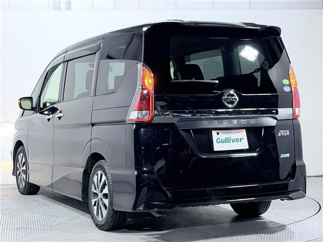 セレナ2.0 ハイウェイスターG プロパイロットエディション