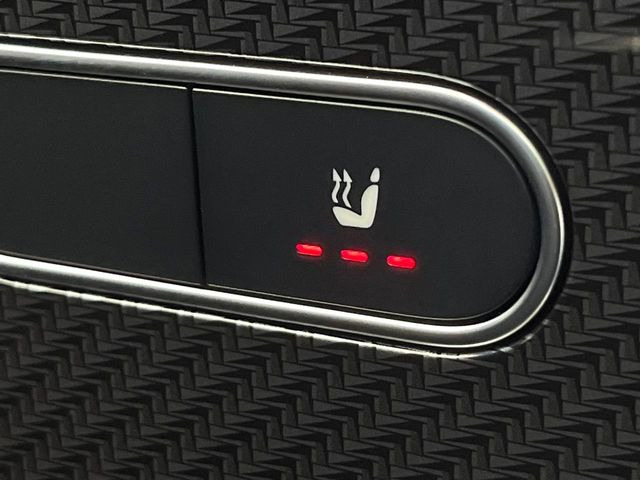 ���t�����g�V�[�g�q�[�e�B���O:�^�]�ȁE����ȋ��ɎO�i�K�Œ��߂��\�ȃV�[�g�q�[�^�[�𑕔����Ă���܂��B�G�߂��킸���K�ɂ��g�p���������܂��B