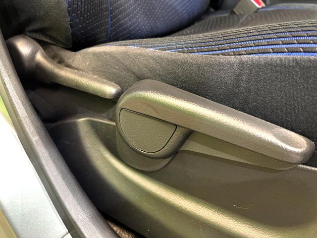 �y�V�[�g���t�^�[�z�V�[�g���ʂ̈ʒu���㉺�ɒ����ł���V�[�g���t�^�[�𑕔��B�啿�ȕ��������ȕ����œK�ȃh���C�r���O�|�W�V�����ŉ^�]�ł��܂��B