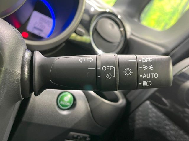 �y�I�[�g���C�g�z����̖��邳�ɉ����Ď����Ńw�b�h���C�g�̓_���E�������ł���@�\�ł�!���C�g�̕t���Y��E�����Y��Ȃǂ������Ȃ�A�J�̓���[���̑��s�����S!�g���l���ʉߎ����֗��ł��ˁ�