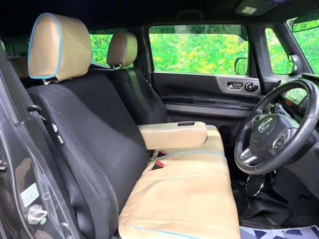 �^�]�Ȃ܂��ɂ͏\���ȃX�y�[�X������A�啿�ȕ��ł��������^�]���Ă�����������ł��B