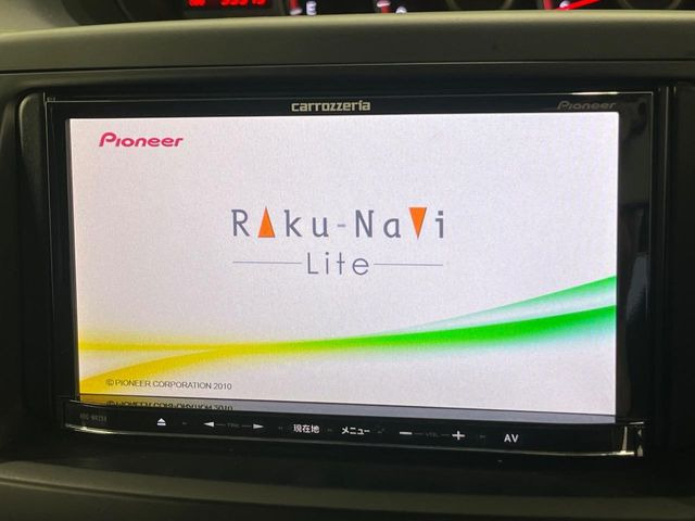 �y�i�r�Q�[�V�����z�g���₷���i�r�ŖړI�n�܂ł�������ē����Ă���܂��B�e��I�[�f�B�I�Đ��@�\���[�����Ă���A���Ԃ̉^�]������Ɋy�����Ȃ�܂�!!