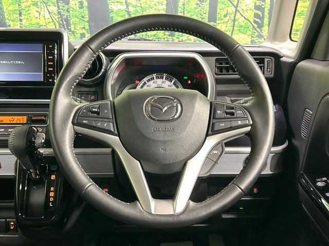 �y�����v�����X�e�A�����O�z�㎿�Ȋv���g�p���邱�ƂŁA��ɂ����������݂ƂĂ��^�]���₷���n���h���ł���