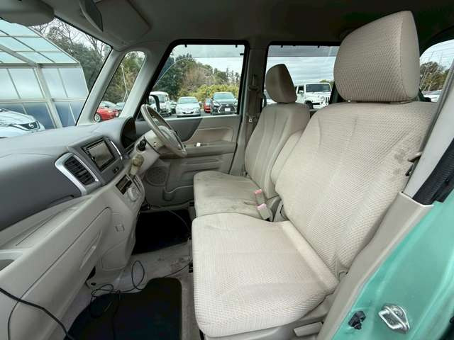 �C�ɂȂ邨�Ԃ�����܂�����E�̓d�b�ԍ����璼�ڂ��X�ɂ��₢���킹���������B�x�����@����ԗ����A��Ԃ܂łȂ�ł������������Ē����܂��B�X�^�b�t�ꓯ���A�����҂����Ă���܂��B