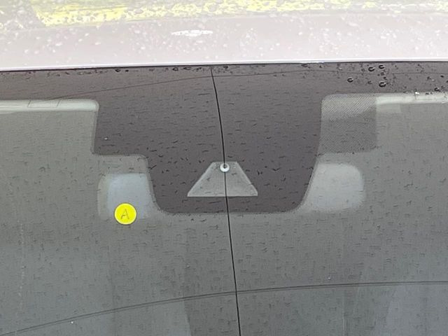 �y�v���N���b�V���Z�[�t�e�B�z�O���̎ԗ��������m���A�Փ˂������Ȏ��͌x��Œ��ӂ𑣂��A�u���[�L�𓥂ޗ͂��T�|�[�g�B�u���[�L�𓥂߂Ȃ������ꍇ�͏Փ˔�Q�y���u���[�L���쓮�A�Փˉ�����T�|�[�g���܂��B