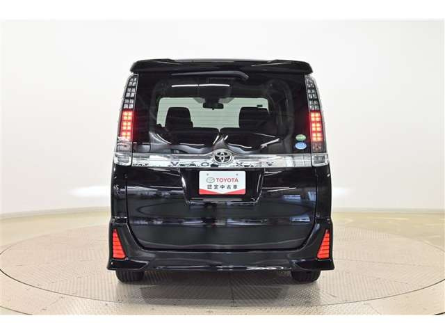 ヴォクシー2.0 ZS 煌II