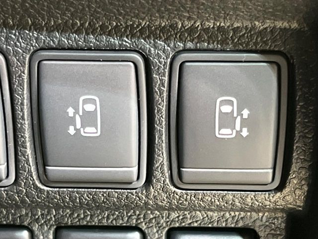 �y�����p���[�X���C�h�h�A�z�X�}�[�g�L�[��^�]�Ȃ̃X�C�b�`�Ō�ȗ����X���C�h�h�A�̊J���\���d��������͂����ăh�A���J����K�v�������A�����Ȃ��q�l�ł��ȒP�ɊJ���߂ł����K�ł���