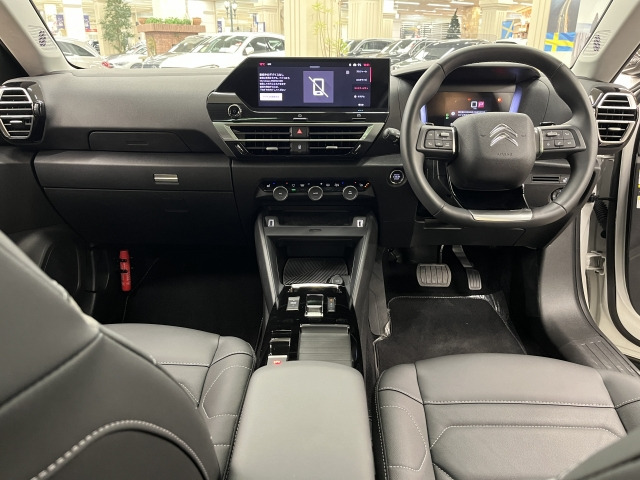 C4マックス ブルーHDi ディーゼル