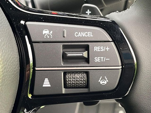 �y�A�_�v�e�B�u�N���[�Y�R���g���[���z�������H�ł̒��������s���y��!!�����ő��x��ۂN���[�Y�R���g���[�����A�Փˌy���V�X�e���ƘA�g���A�O���̎ԗ������m���ĎԊԂ�ۂ悤�ɑ��x���߂��Ă���܂�!!