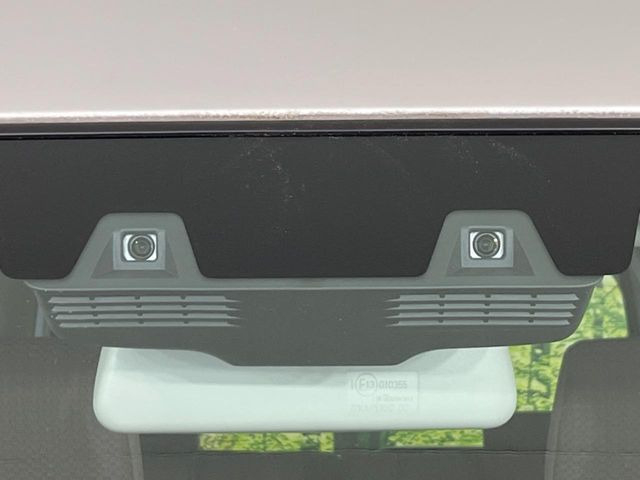 �y�X�Y�L �Z�[�t�e�B�T�|�[�g�z���s���ɑO���̎ԗ�����F�����A�Փ˂������Ȏ��͌x��ƃu���[�L�ŏՓˉ���Ɣ�Q�y�����A�V�X�g�B�����S�Ƀh���C�u�����y���݂��������܂��B