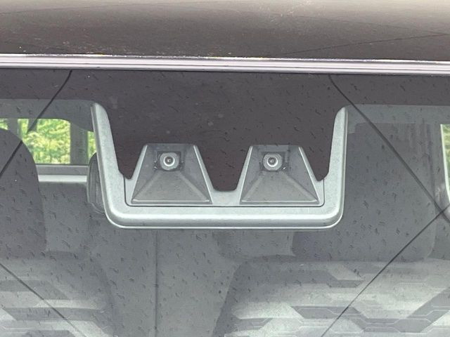 �y�X�}�[�g�A�V�X�g�z���s���ɑO���̎ԗ�����F�����A�Փ˂������Ȏ��͌x��ƃu���[�L�ŏՓˉ���Ɣ�Q�y�����A�V�X�g�B�����S�Ƀh���C�u�����y���݂��������܂��B