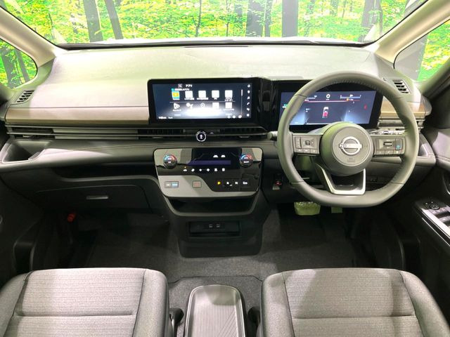 セレナ1.4 e-POWER ハイウェイスターV