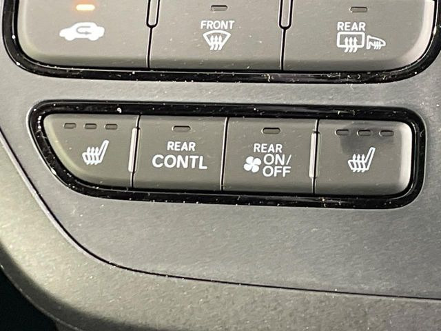 �y�V�[�g�q�[�^�[�z�������ɏd�󂷂�V�[�g�q�[�^�[!�G�A�R����葁�����܂��Ă����̂Ŋ�����̐l�����S�ł��ˁ�G�A�R���̉����͊������邩����A�Ƃ������ɂ����������߂ł��B