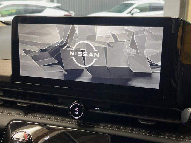 �y���[�J�[�����i�r�z�C���e���A�ɗn�����ރX�^�C���b�V���ȁu��p�݌v�v���[�J�[�i�r�𑕔��􎋔F���⑀�쐫�ȂǊ�{���\�ɂ��D��A���㎿�ȃJ�[���C�t�����y���݂��������܂��B