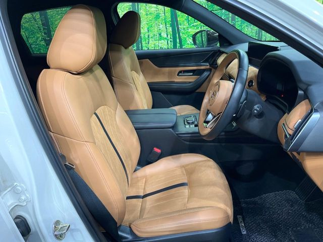 �^�]�Ȃ܂��ɂ͏\���ȃX�y�[�X������A�啿�ȕ��ł��������^�]���Ă�����������ł��B