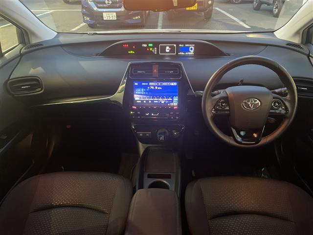 プリウス1.8 S セーフティ プラスII